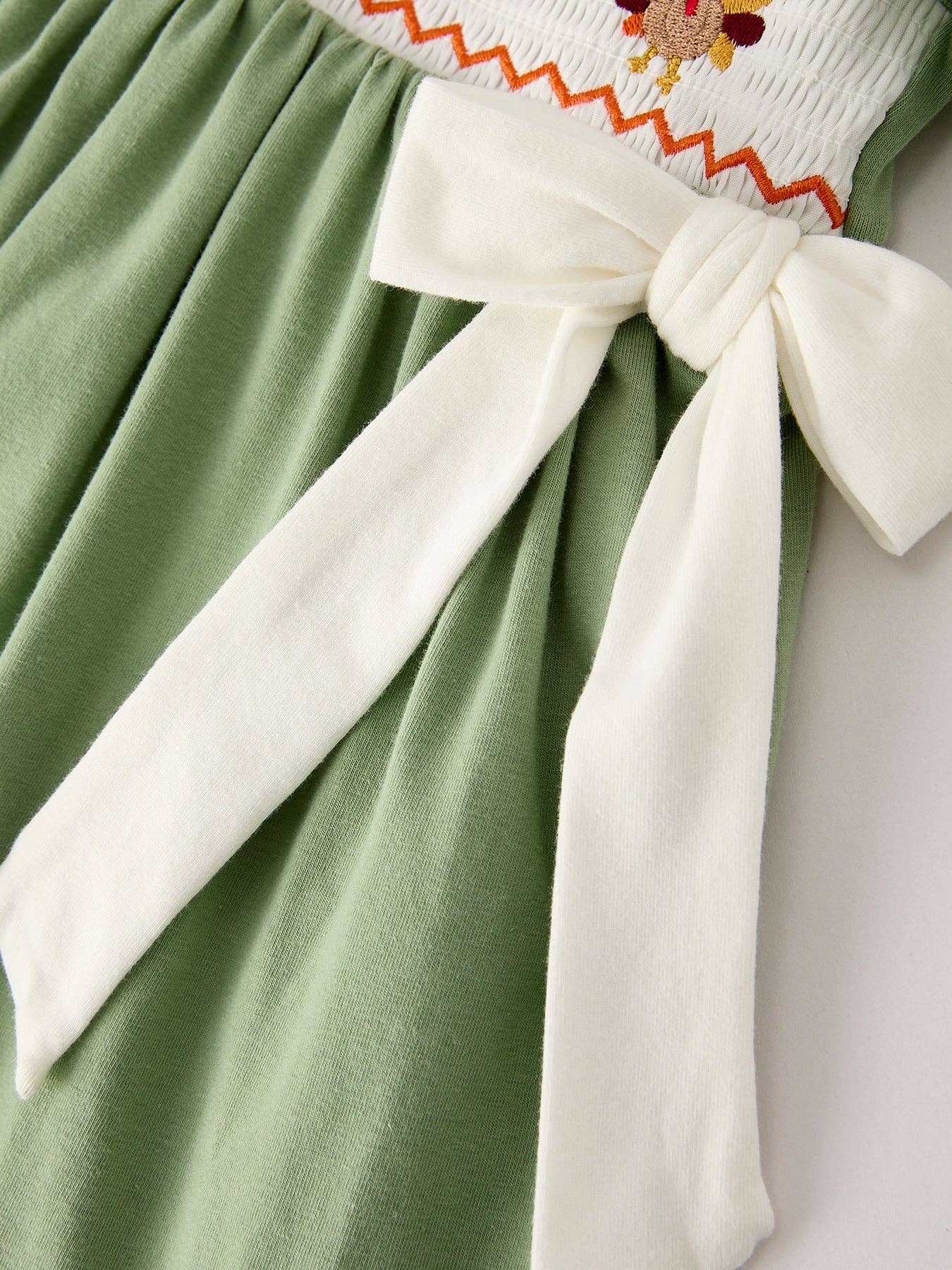 Fall Thanksgiving Smock Embroidered Green