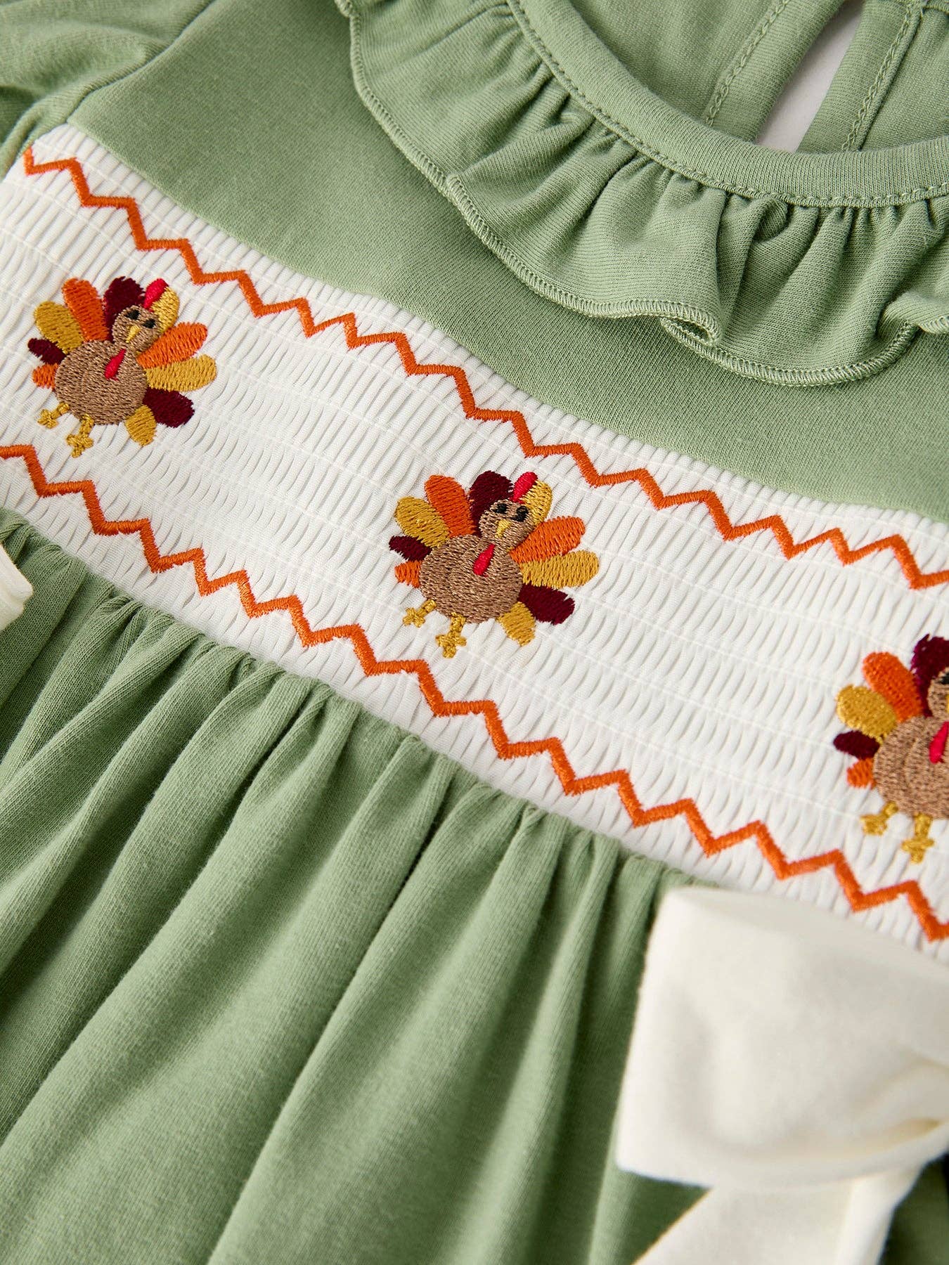 Fall Thanksgiving Smock Embroidered Green