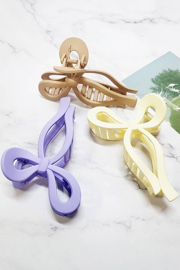 Matte Color Ribbon Shaped Hair Claw Clip